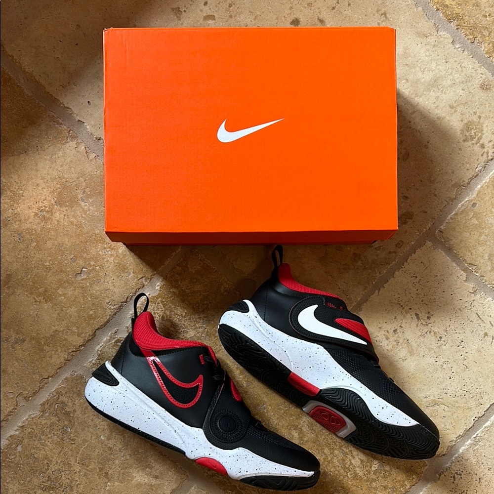 Nike Kids Black and Red Sneakers